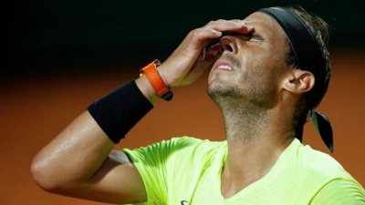 Nadal, con fisura de costilla y baja de seis semanas: &quot;Estoy triste y hundido&quot;