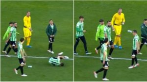 La mofa de Guardado indigna a los sevillistas y sorprende a los b&eacute;ticos