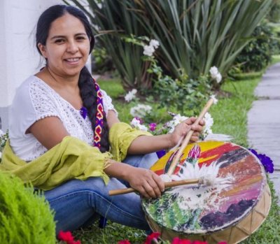 Gu&iacute;a: La argentina Mariana Carrizo ofrece un concierto en la Casa de la Cultura