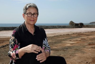 Lou Red reinterpreta la Obra Indigenista de Antonio Padr&oacute;n con una exposici&oacute;n en su Casa-Museo de G&aacute;ldar