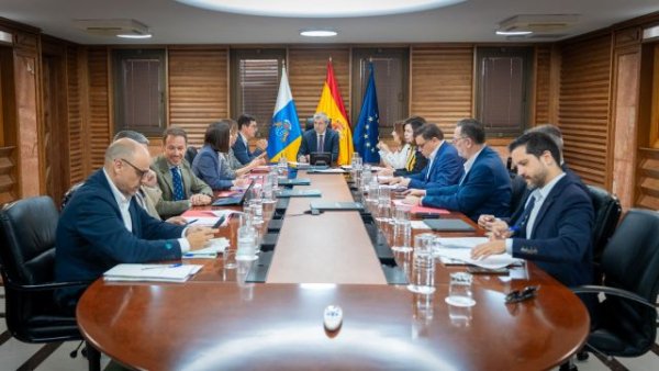 El Gobierno de Canarias aprueba el nuevo decreto que regula la implantaci&oacute;n de titulaciones universitarias