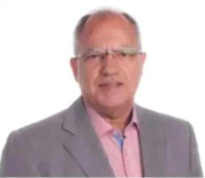 Art&iacute;culo de opini&oacute;n: 'Ausencia de una pol&iacute;tica con may&uacute;sculas', por Casimiro Curbelo