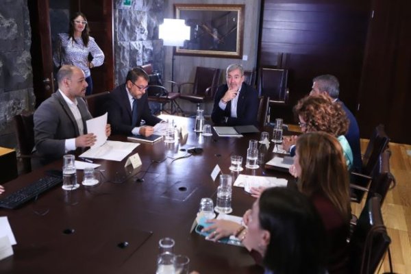 El Gobierno aumenta un 9,23% su aportación económica a las dos capitales de Canarias en los Presupuestos 2024