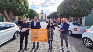 Guía: Entrega a los Restaurantes de la Ruta de Pinchos, más de 1.000 “Versos para Llevarse a la Boca”