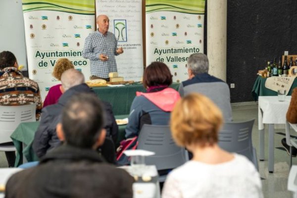 Quesos y sidras, protagonistas en la celebración del Día Mundial del Queso en Valleseco