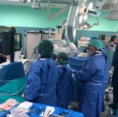 El HUC realiza las primeras intervenciones en Canarias de implante de v&aacute;lvula a&oacute;rtica a trav&eacute;s de la car&oacute;tida