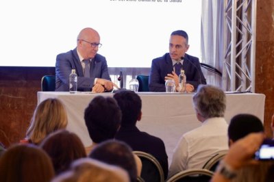 Carlos D&iacute;az clausura las III Jornadas de Derecho e Investigaci&oacute;n Sanitaria a las que asistieron 250 personas