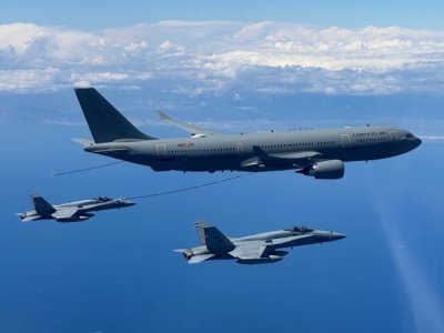 Tres F-18 del Ala 46 realizan su primer reabastecimiento en vuelo con el nuevo A330 MRTT del Ejército del Aire y del Espacio