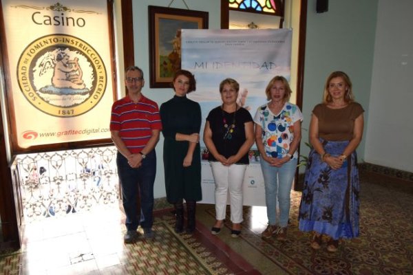 Gáldar: Inaugurada la exposición &#039;Mi identidad&#039; sobre personas cuidadoras