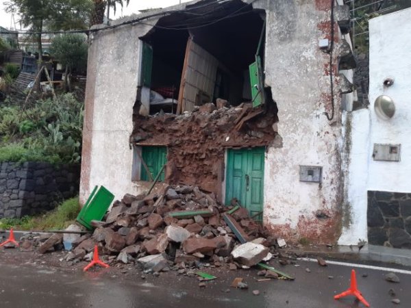 G&aacute;ldar: El Ayuntamiento inicia la estabilizaci&oacute;n subsidiaria de una vivienda derruida en Juncalillo
