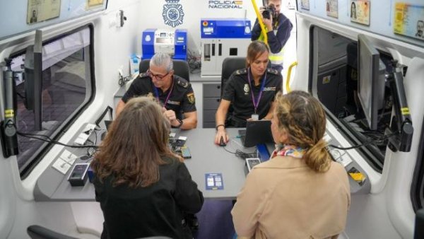 Tres nuevas fechas para tramitar en G&aacute;ldar el DNI y el pasaporte en abril