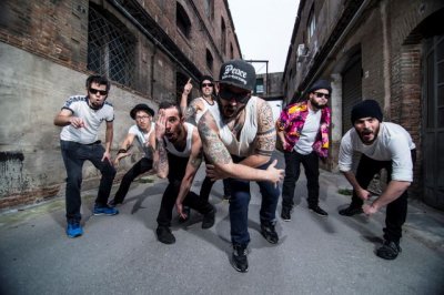 La Sra. Tomasa, Santo Machango y El Vega se suman al cartelazo del 10&ordm; aniversario de LPA B&amp;MF