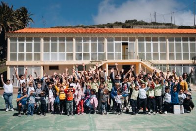 La Gomera: Estudiantes de las escuelas rurales de la isla participan en una jornada de talleres artesanales