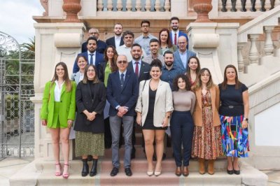 Titulados Mercantiles y Empresariales reafirman su compromiso con los j&oacute;venes profesionales