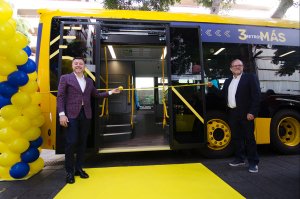Guaguas Municipales refuerza su flota con los vehículos de una articulación más largos de Europa, con capacidad para 175 viajeros