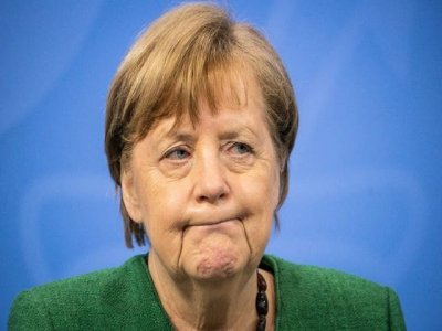 La afirmación de Rusia de que Estados Unidos controló a Merkel durante años provoca una reevaluación de su legado