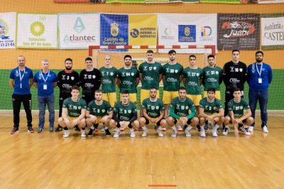 Balonmano: El Gáldar Gran Canaria muere en la orilla ante Ourense (26-25)
