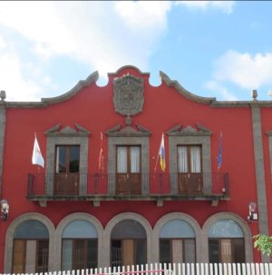 El Grupo de Gobierno de Guía de Gran Canaria celebra la confirmación de la legalidad de la situación de los concejales Nayra Pérez y José Estévez
