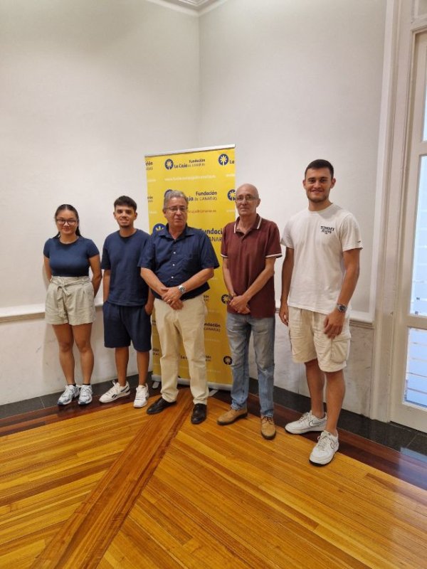 La Fundación La Caja de Canarias felicita al Club de Ajedrez de Guía por la conquista del campeonato regional