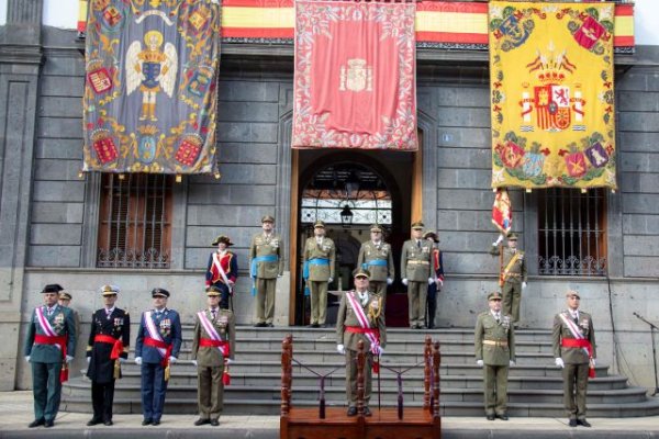 Acto de la Pascua Militar, presidido por el Jefe del Mando de Canarias del Ejército de Tierra