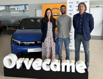 Fred. Olsen Express y el grupo Cabrera Medina sortean un coche por los 50 a&ntilde;os de la naviera