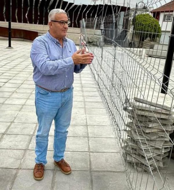 Guía: Nota de prensa de &#039;Juntos por Guía&#039; sobre las obras de la plaza de la Dehesa