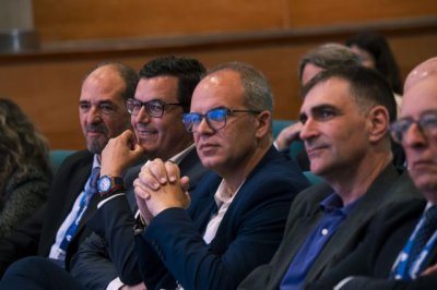 Pablo Rodr&iacute;guez destaca la apuesta del Gobierno canario por una gesti&oacute;n de puertos m&aacute;s eficiente y sostenible