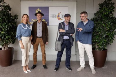 Piedra P&oacute;mez anima al p&uacute;blico a festejar su 35&ordm; aniversario, aunque sea con &lsquo;Tres tragedias y un velatorio&rsquo;