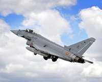 Cazas Eurofighter y F-18 Hornet se entrenan en el Archipi&eacute;lago Canario