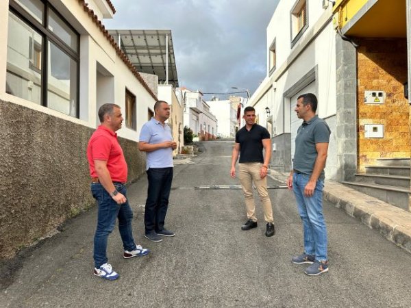 El Ayuntamiento de Guía invierte cerca de 60.000 euros en el reasfaltado de la carretera de Farailaga