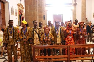 Ingenio: Todas las culturas y credos religiosos caben en la Iglesia de la Candelaria