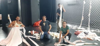 Los internos del centro penitenciario Las Palmas I se convierten en actores de sus sue&ntilde;os en la Sala Insular de Teatro