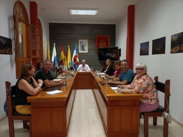El Ayuntamiento de La Aldea y la comunidad educativa celebran el primer consejo escolar municipal del curso 2022/2023