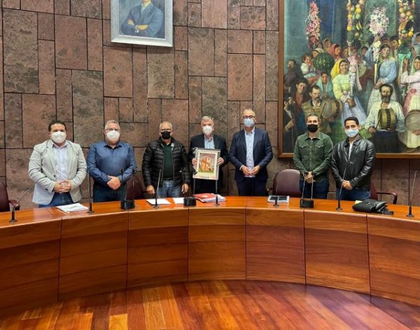 El Consejo de Administraci&oacute;n de GuaguaGomera designa a Inmaculada Padr&oacute;n como nueva gerente