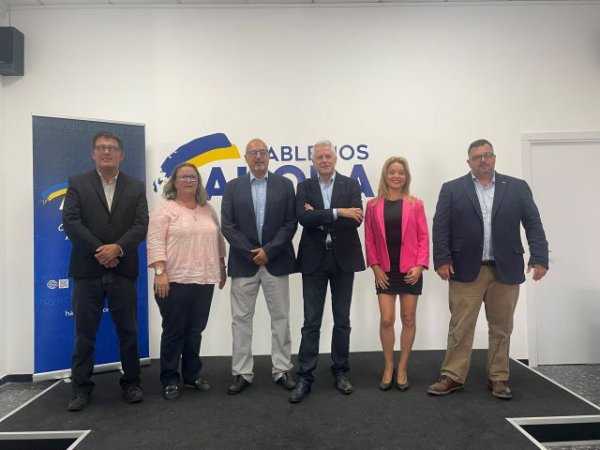 El presidente de Hablemos Ahora Presentó a los candidatos de los Ayuntamientos en Gran Canaria