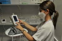El Hospital Dr. Negr&iacute;n pilota un sistema de toma de constantes vitales de pacientes en Hospitalizaci&oacute;n