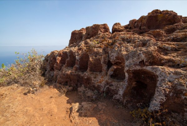 Guía: Más de medio millón de euros a la mejora y protección de los yacimientos arqueológicos y el patrimonio histórico