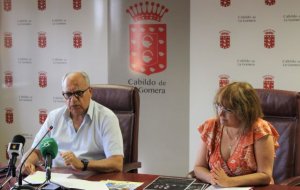 La Gomera: El Cabildo recibe más de 720 solicitudes de becas al estudio y ayudas al transporte