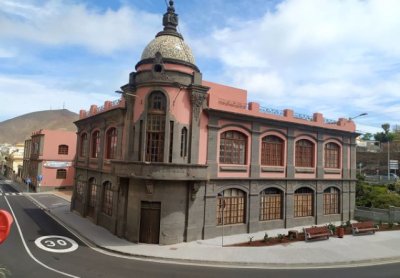 Las Escuelas Art&iacute;sticas Ciudad de Gu&iacute;a impartir&aacute;n este curso Danza Cl&aacute;sica y Moderna