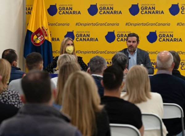 Unidos por Gran Canaria reitera que insistirá en la reducción de diputados regionales