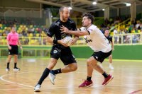 Balonmano: Dura derrota del Desatascos Jumbo G&aacute;ldar ante el Ribeiro (29-28) (V&iacute;deo del partido)