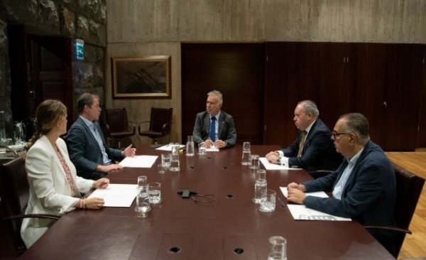 El Gobierno de Canarias aprobará un Plan de Modernización que facilite el proyecto de Siam Park en Gran Canaria