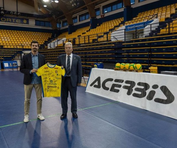 Voleibol: Acerbis felicita al CV Guaguas por su papel en la CEV Champions League