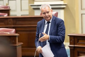 Franquis:“El Convenio firmado por el anterior Gobierno hipoteca a Canarias a asumir más de 4.000 millones de euros”