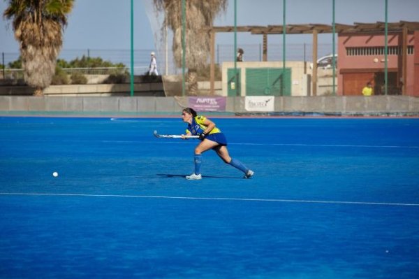 Hockey Femenino: La UD Taburiente sufre una derrota marcada por la eficacia del Sanse Complutense