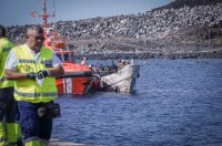 El Estado reacciona ante las presiones de Canarias y reactiva las derivaciones de menores con asilo