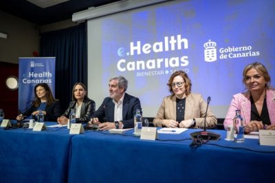 Clavijo asegura que la IA, la rob&oacute;tica y la teleasistencia fortalecer&aacute;n el sistema sociosanitario canario