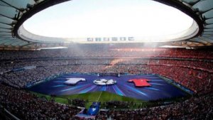 La UEFA donar&aacute; entradas a los aficionados de los equipos finalistas