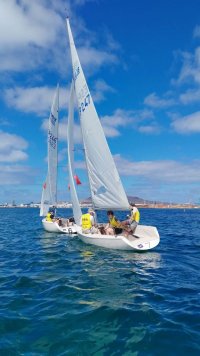 El viento hace acto de presencia en una final espectacular donde los brit&aacute;nicos del OCSS se imponen en el &lsquo;Team Racing 2K&rsquo; del RCNGC"
