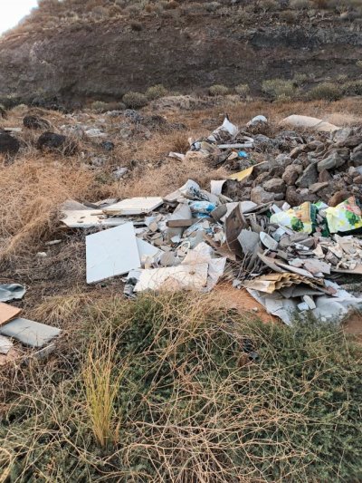 El Ayuntamiento de La Aldea de San Nicolás denuncia vertidos continuados en diferentes espacios naturales del municipio